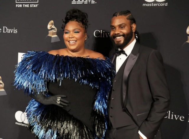 隅田川の花火大会にリゾが参加、恋人と日本で浴衣デート