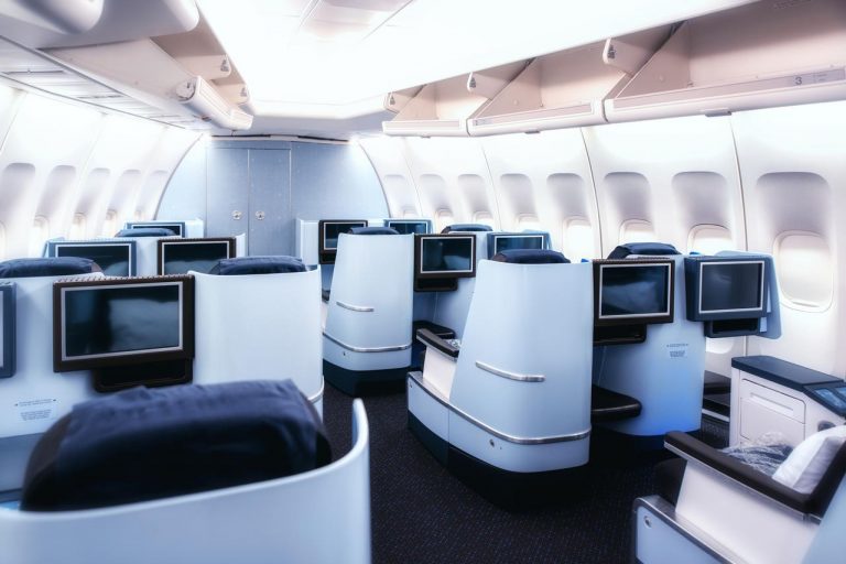 18時間待って搭乗口に行ったら乗客は『自分だけ』ー飛行機内でのVIP待遇が明かされる