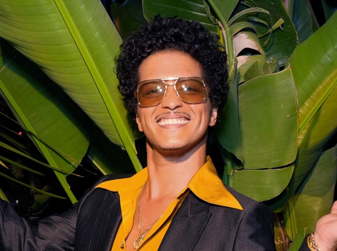 東京ドーム5公演が話題に!再来日公演のブルーノ・マーズが見せる「日本愛」にコメント殺到