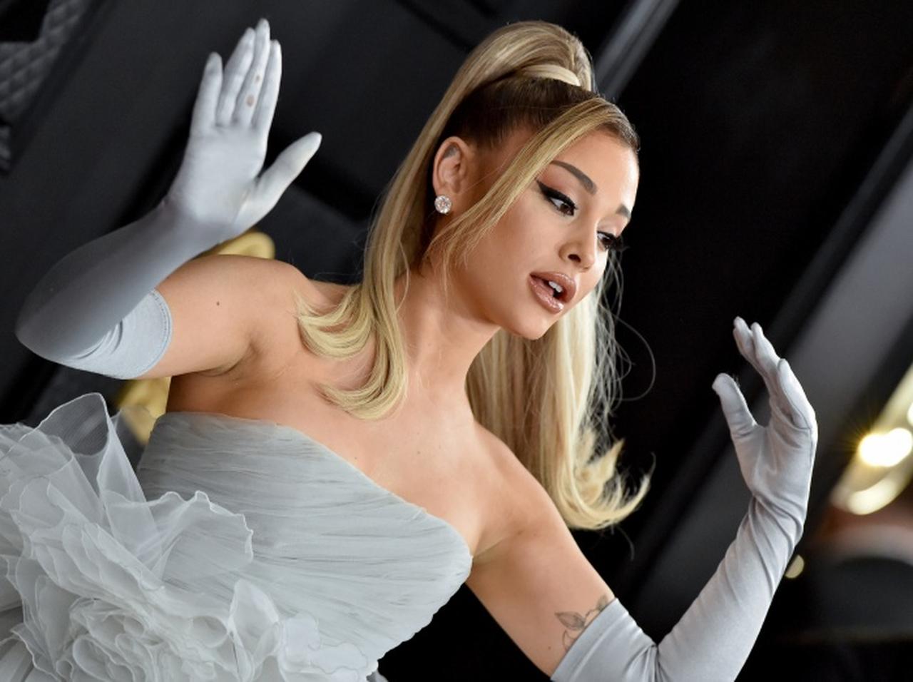 アリアナ・グランデ、妻子いた新恋人との交際をめぐって友人たちから「忠告」を受ける