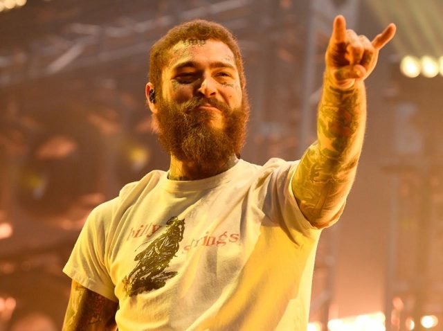 ポスト・マローン、泥酔状態でプロポーズをして「やり直し」を命じられる