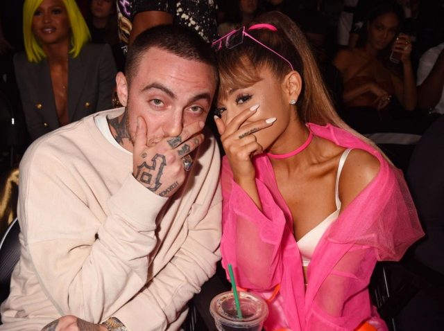 アリアナ・グランデがコラボ10周年に元恋人の故マック・ミラーを追悼した方法が素敵