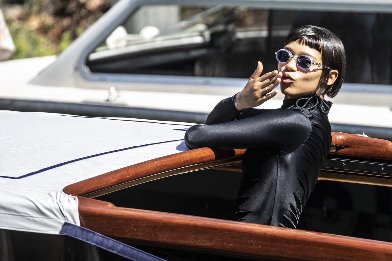 テイラー・ラッセルって誰?ハリー・スタイルズとの急接近でも話題