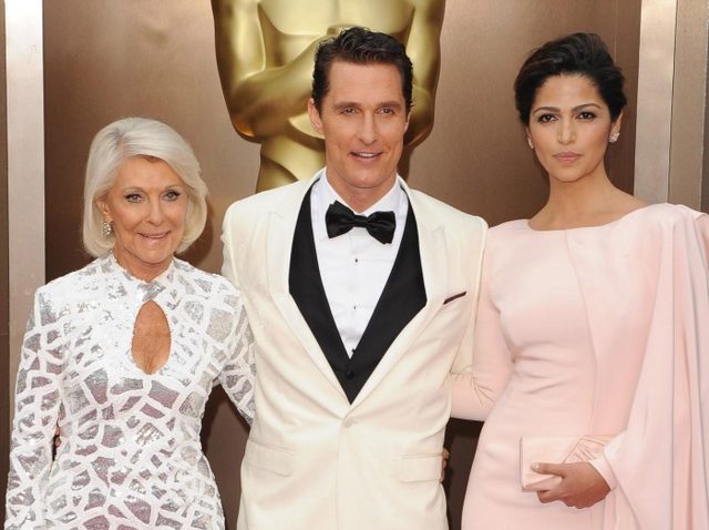 マシュー・マコノヒーの妻が姑から「嫌がらせ」を受けた過去を明かす