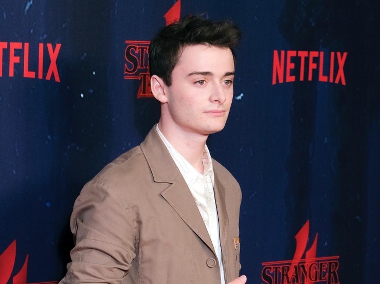 『ストレンジャー・シングス』ウィルが同性愛者であることをカミングアウトする“手助け”をしてくれた、ノア・シュナップが明かす