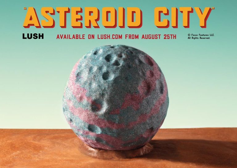 LUSHがウェス・アンダーソン監督の最新映画『アステロイド・シティ』とコラボ
