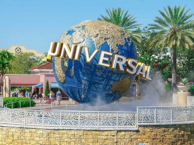 ユニバーサル・スタジオに家族4人で1日17万円使った一家の内訳