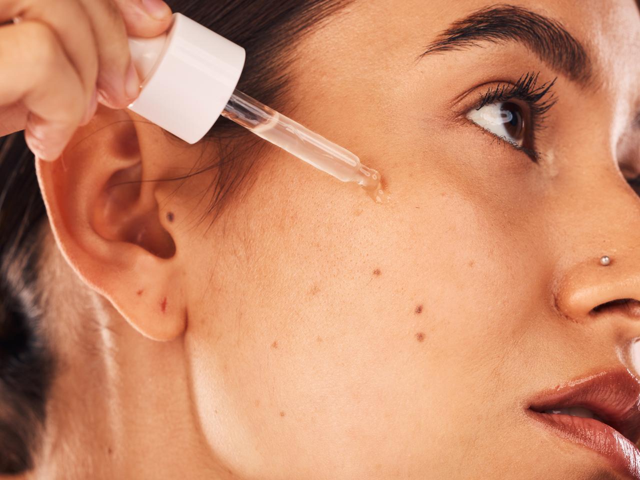 肌の赤みが気になるときの強い味方!海外で人気の「鎮静セラム」をチェック