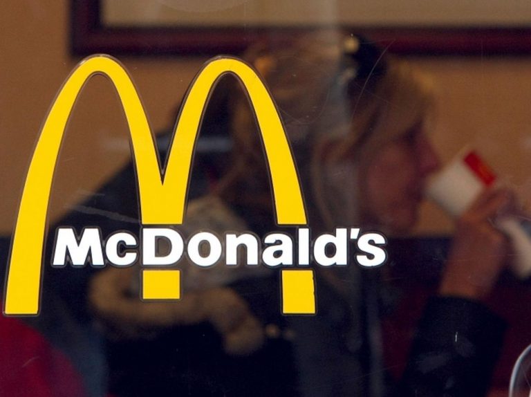 マクドナルド、熱々のコーヒーをめぐって再び訴えられる