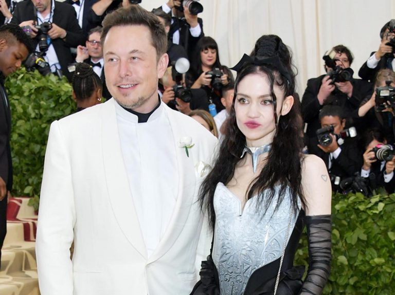 「帝王切開中の写真」を家族や友人に勝手に送信、イーロン・マスクの“無神経な行動”が明かされる