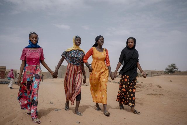 【10月11日開催】日本にいる私たちは何ができるのか？ “国境越えを強いられる女の子たちの声”と共に考える