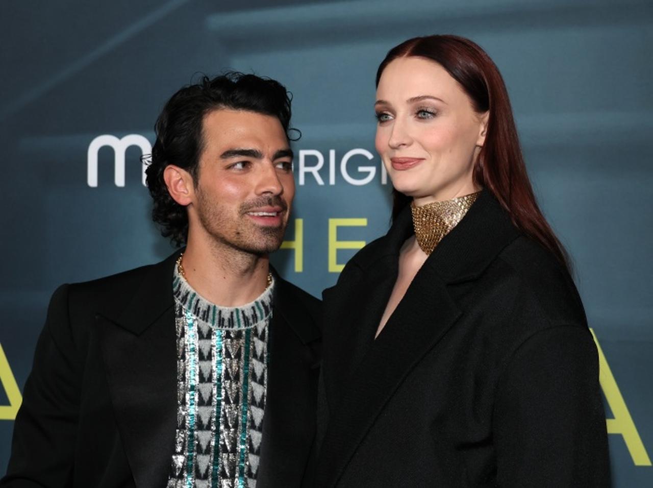 ジョー・ジョナス&ソフィー・ターナーに離婚報道、3週間前のインスタ投稿ではラブラブ