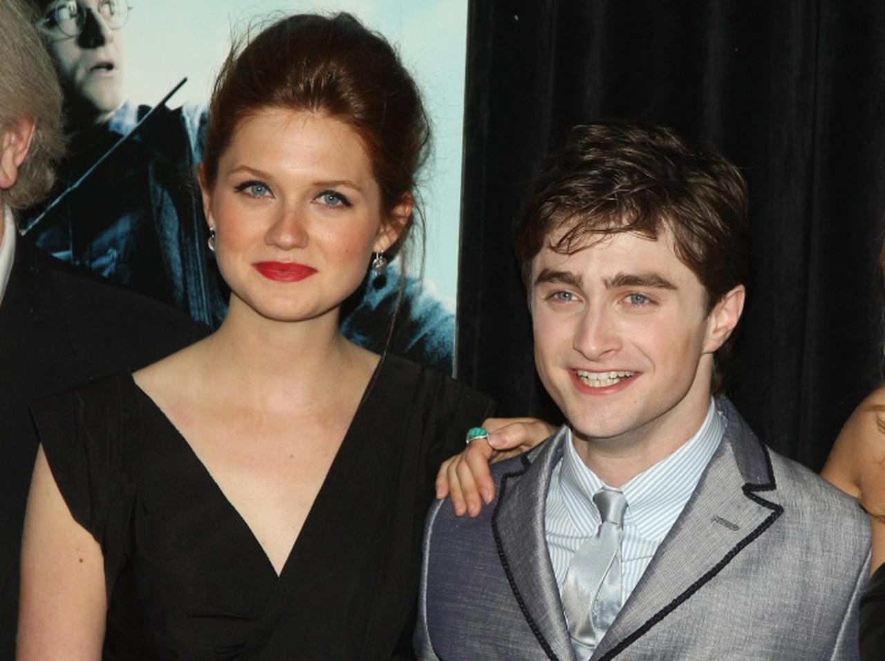 ハリー・ポッターに続いてジニーも第1子誕生！映画の中のカップルが同時期に親になる