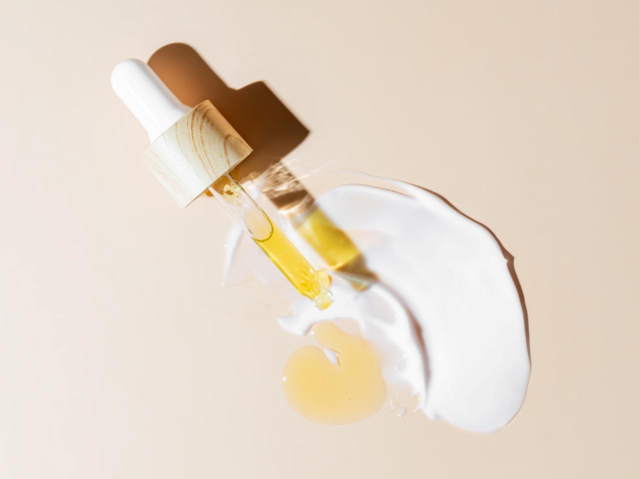 「ナイアシンアミド」はレチノールやビタミンCと併用できる?海外の皮膚科医が解説