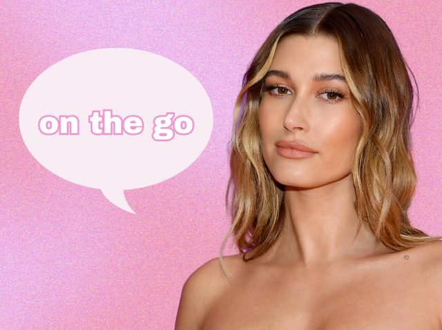 ヘイリー・ビーバーが使ってた「on the go」ってどんな意味？