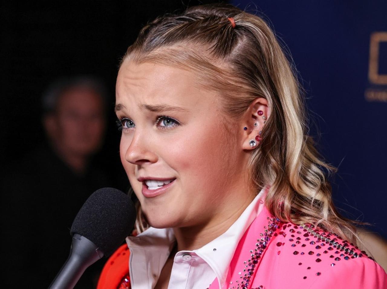 「たくさんのものを失った」けど「気にしていない」17歳でゲイだとカミングアウトしたティーンのカリスマが語る