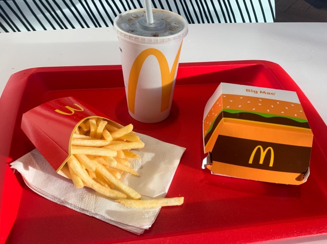 マクドナルドが2032年までに「なくす」と発表したものに困惑の声