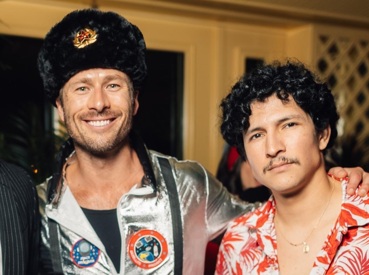 『トップガン マーヴェリック』のハングマンとファンボーイがハロウィンイベントで再会【写真アリ】