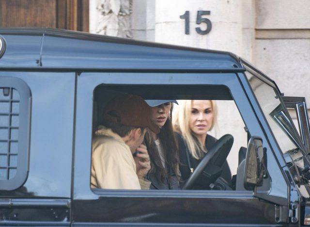 ブルックリン・ベッカム、義母と買い物に出かけてお財布を開いたら0円で大爆笑