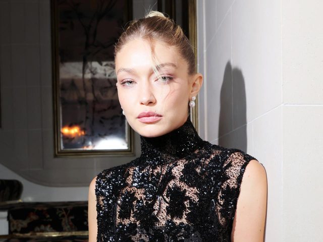 NEXTトレンドはこれ！前髪がひと束落ちた「Tendy Hair」にセレブも夢中