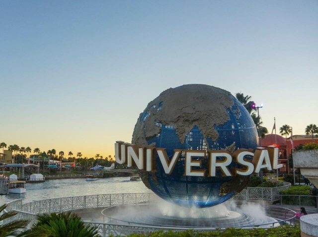 ユニバーサル・スタジオのホテルで“死体”らしきものが目撃される