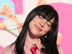 ビリー・アイリッシュがずっと「体」を隠していた切実な理由