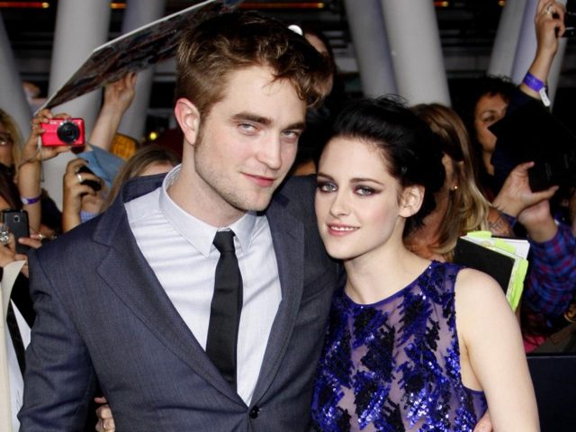 クリステン・スチュワート、元彼ロバート・パティンソンの誕生日会に参加していた