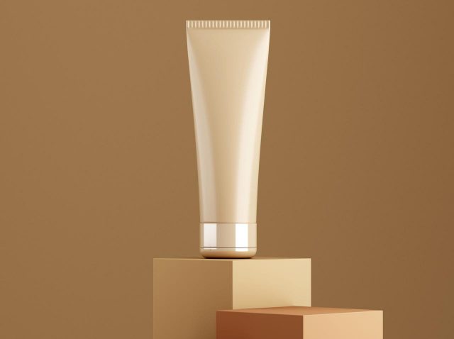 ある「スキンティント」が海外で大ヒット！今年イチとも評される話題のコスメとは