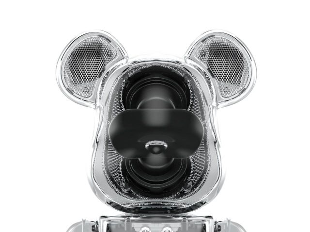 BE@RBRICKが400％サイズのポータブルスピーカーに！本格サウンドを実現