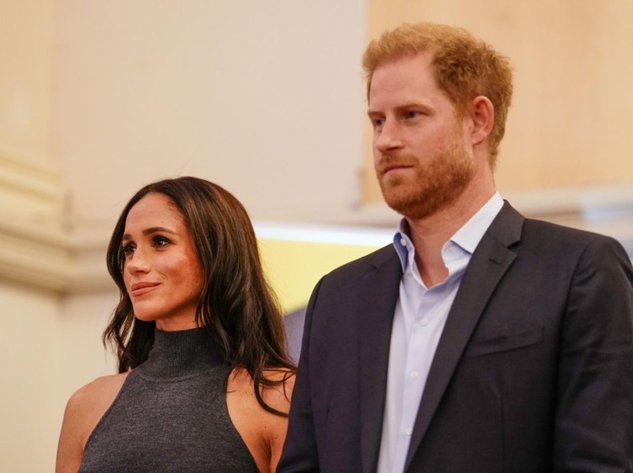 ヘンリー王子&メーガン妃の「子どもの肌の色を気にしていた人物」の『名前』が暴露本に誤って載る