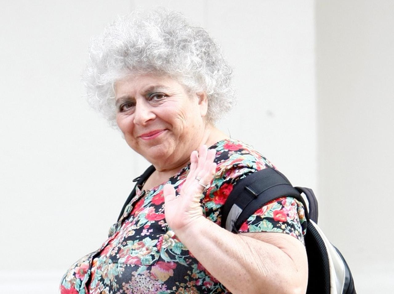 『ハリー・ポッター』スプラウト先生役、54年間交際の彼女との恋に進展があったこと報告