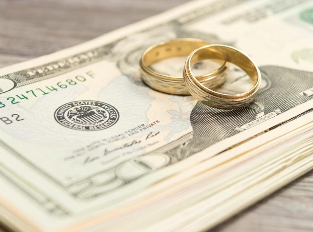 『アメアイ』初代優勝者、47歳元夫に毎月払っているお金が涙出る額