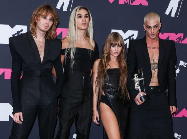 マネスキン、お気に入りの日本のお菓子が渋い