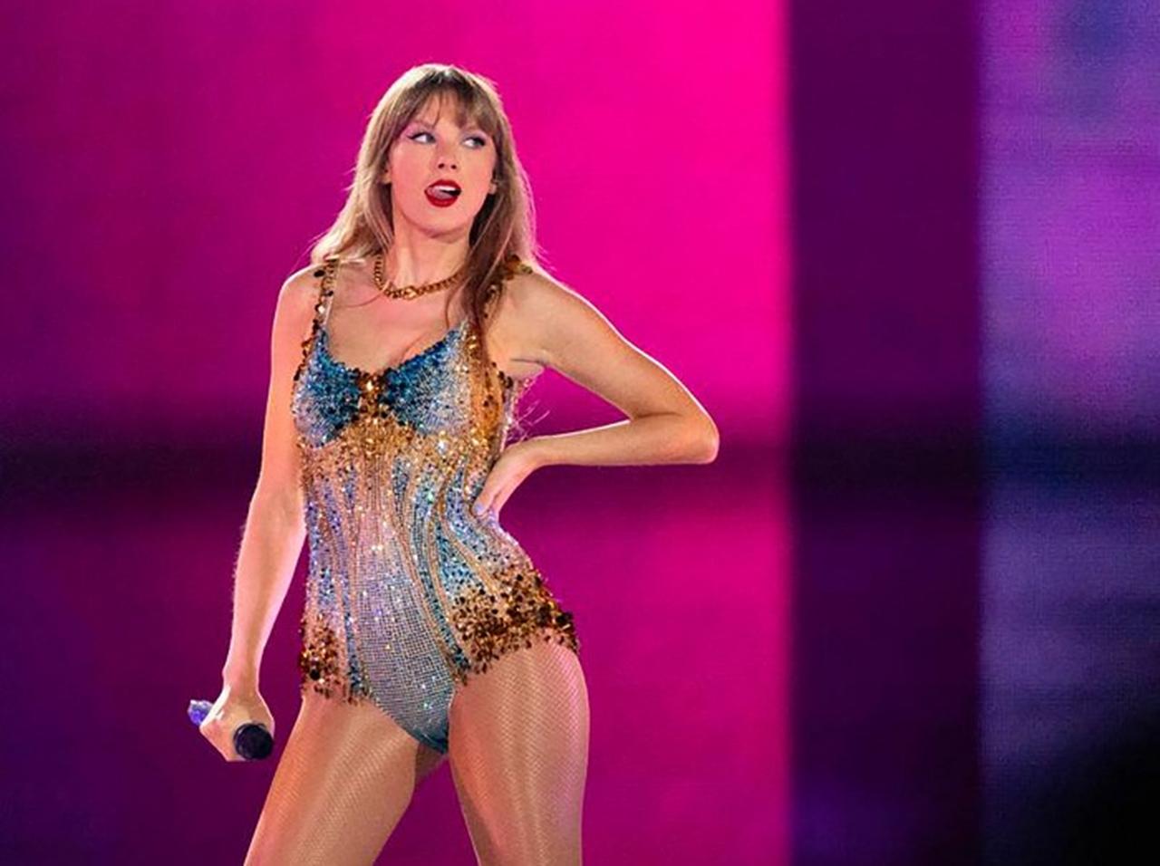 テイラー・スウィフトが実践する「超ハードなトレーニング」にファンが挑戦した結果