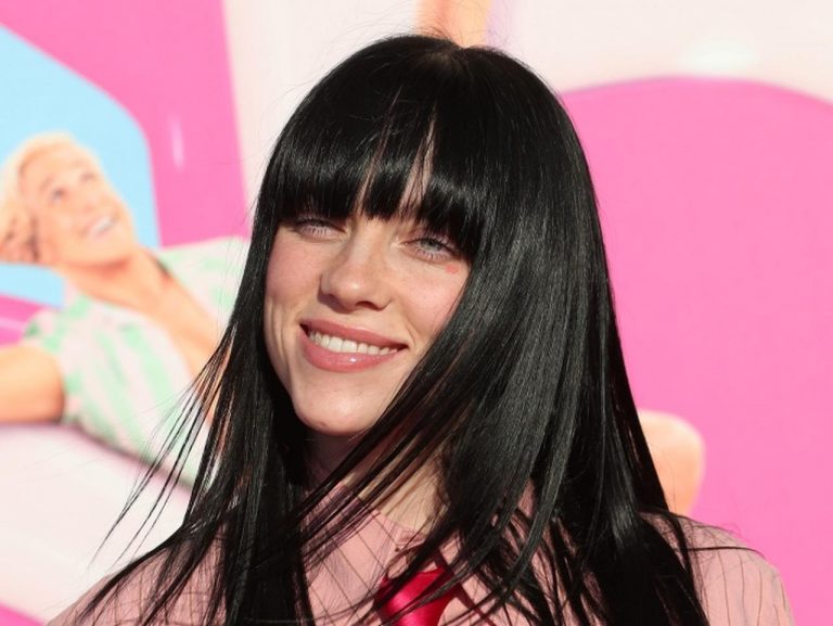 「私は女の子が好きです」ビリー・アイリッシュ、同性も性的対象だとカミングアウト