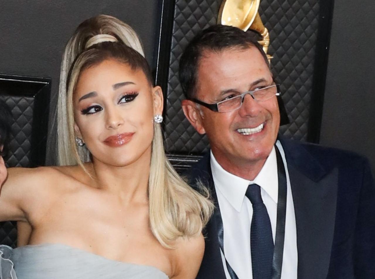 アリアナ・グランデ父、娘の恋人イーサン・スレイターの舞台で『大はしゃぎ』