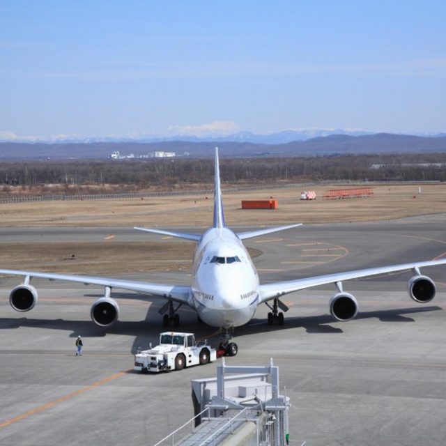 飛行機が緊急着陸、乗客が「口に出してはいけない言葉」を言ったことが原因