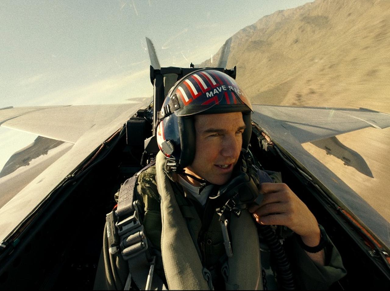 トム・クルーズは「もう少しで死ぬところだった」、『トップガン』共演者が撮影中の“危機”を明かす