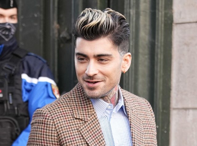 ゼイン・マリク、ファッションショーの合間にイメチェン！数時間で別人スタイル