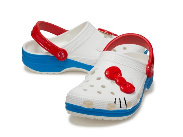 クロックス✖️ハローキティ！特大リボンジビッツがアイコニックな3デザイン登場