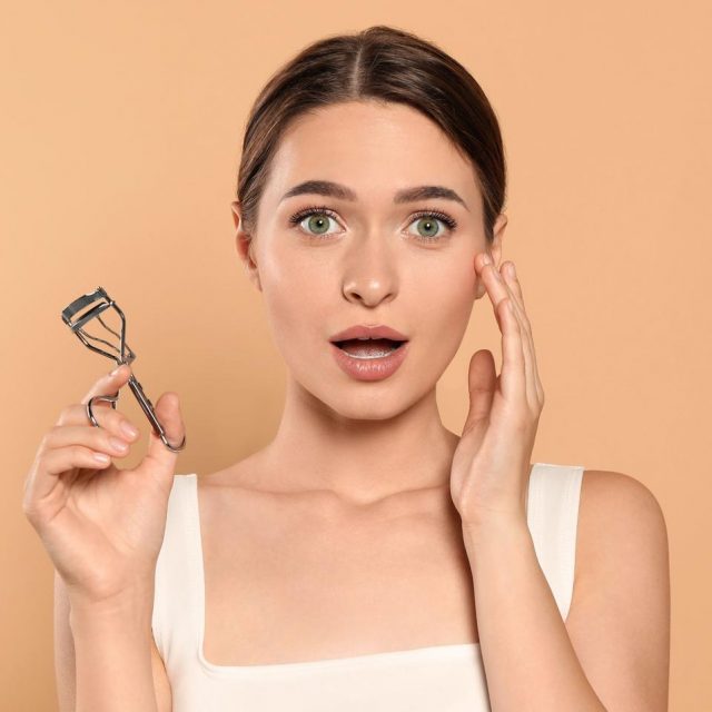ある「ビューラー」をメイクのプロが大絶賛！どんなまつげでも上がる優秀なビューラーとは