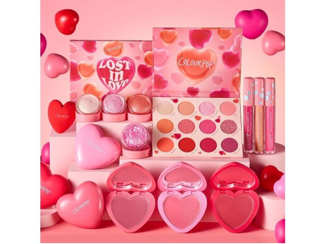 色が変わるスポンジも！Colourpopのバレンタインコスメが可愛すぎる