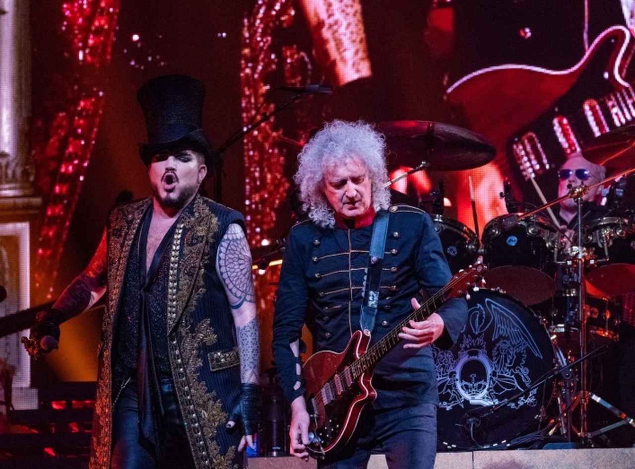 クイーンのメンバーが『さっぽろ雪まつり』にお忍びで参加