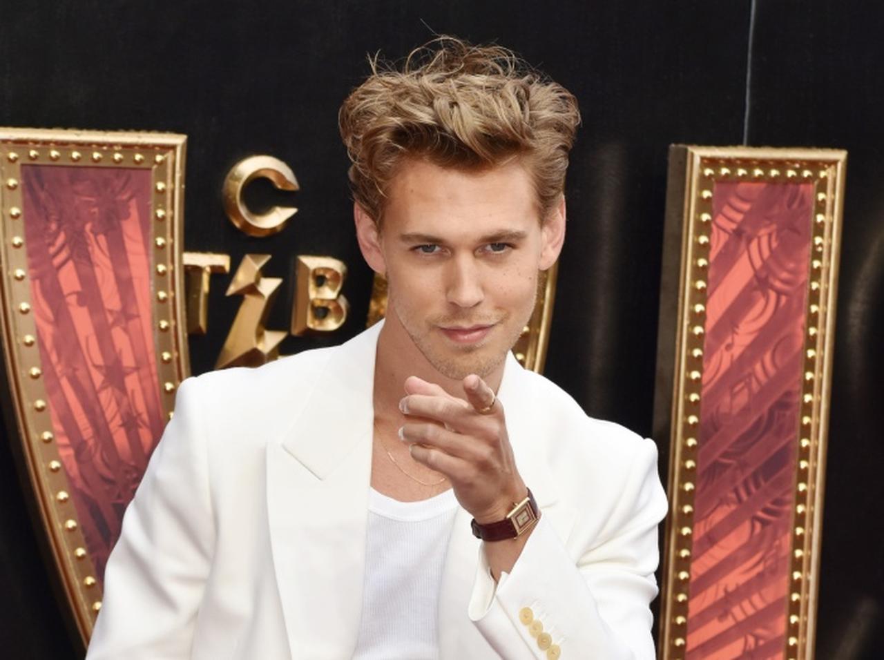 オースティン・バトラー、「エルヴィス・プレスリーっぽい話し方」を取り除くのにひと苦労