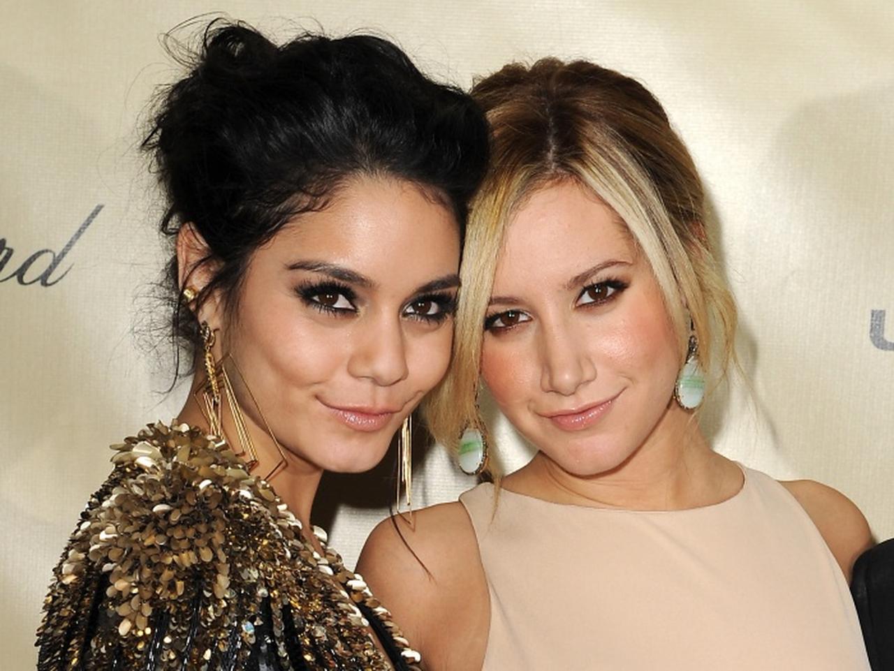 『ハイスクール・ミュージカル』親友コンビが同時期に妊娠