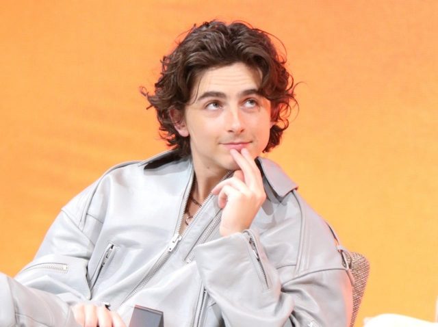 ティモシー・シャラメ、ゼンデイヤに「初対面での失態」をからかわれる