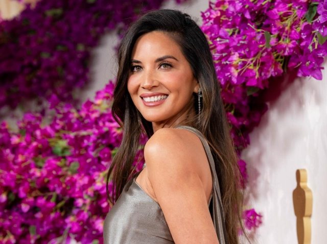 オリヴィア・マン、乳がんと診断され両乳房切除術を受けたことを告白