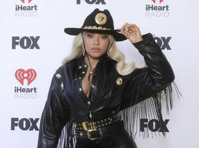 ビヨンセ、新曲の“ハーモニカ担当”が豪華すぎて震える