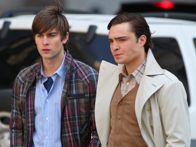 チャックとネイトが再会！さらにジェニーとエリックも再会し、『ゴシップガール』ファン大歓喜