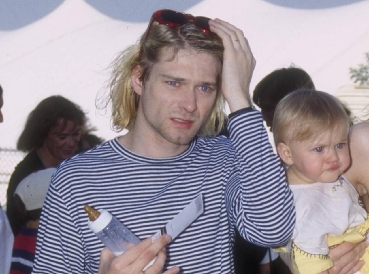 カート・コバーン没後30年、カートが生前に書いた手紙の内容を娘が明かす